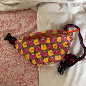 Authentic like new Gucci kids belt bag